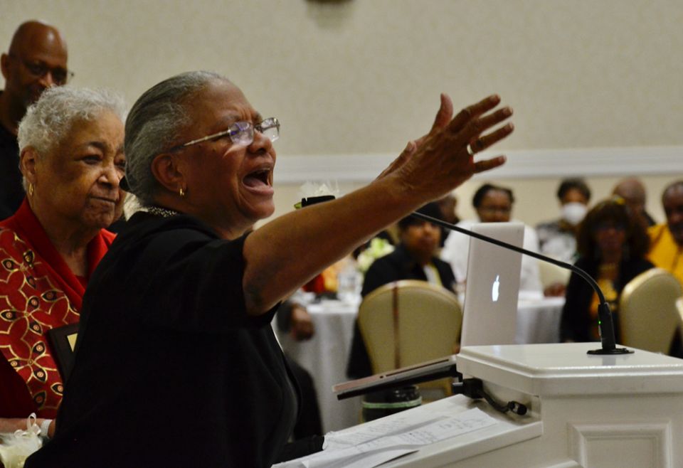 Sr. Addie Lorraine Walker of the School Sisters of Notre Dame speaks July 27 to members of the National Black Sisters' Conference, which gathered July 23-28 at the University of Notre Dame. Walker was elected president of the group at the meeting. (GSR) Sr. Addie Lorraine Walker of the School Sisters of Notre Dame speaks July 27 to members of the National Black Sisters' Conference, which gathered July 23-28 at the University of Notre Dame. Walker was elected president of the group at the meeting. (GSR)