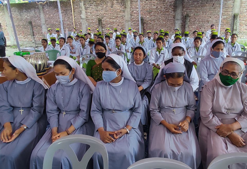 Nuns, their students and other guests attend the foundation stone laying ceremony of Salesian Sisters' Nursing College in Mymensingh, Bangladesh, on June 10. (Sumon Corraya) Nuns, their students and other guests attend the foundation stone laying ceremony of Salesian Sisters' Nursing College in Mymensingh, Bangladesh, on June 10. (Sumon Corraya)